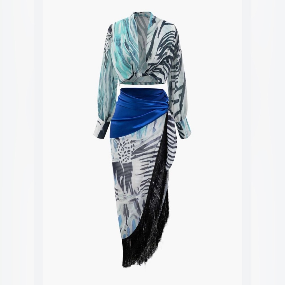 Printed Lantern Sleeve Twist Hem Shirt And Asymmetric Fringe Skirt Set NWT | L